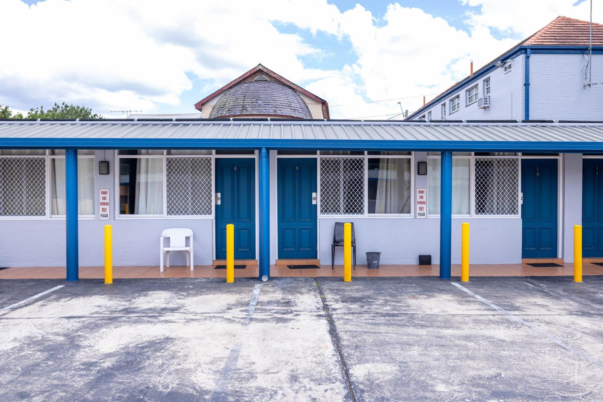 Heritage Motel 3*