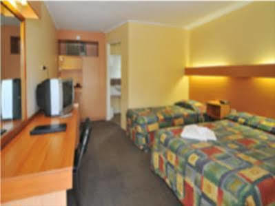 Heritage 3*